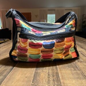 Colorful Macaroon le sport, deluxe everyday bag. With cosmetics bag included.
